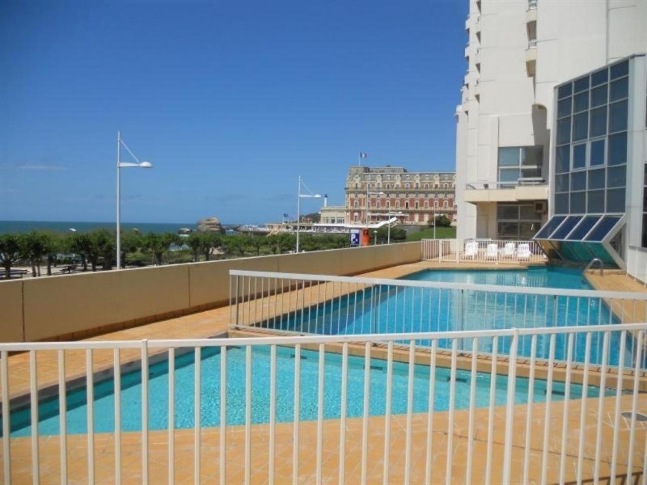 Studio Front De Mer Avec Piscine Et Balcon A Biarritz - Fr-1-3-412 Dış mekan fotoğraf